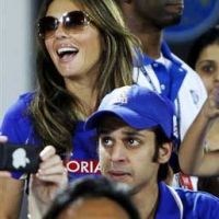 elizabeth-hurley-rajasthan-royals